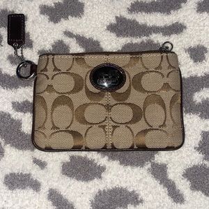 RARE VINTAGE COACH WRISTLET